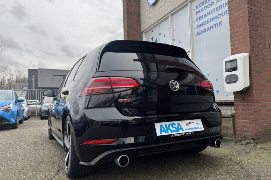 Volkswagen Golf 2.0 TSI GTI 245pk Performance Blindspot ACC LaneAssist 18inch DigitalCockpit Garantie Laneassist