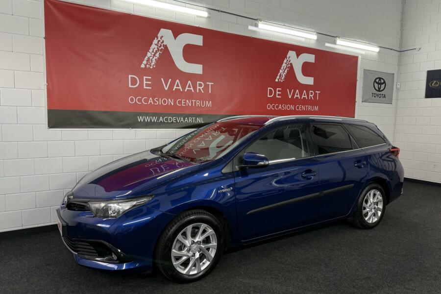 Toyota Auris Touring Sports 1.8 Hybrid - VERKOCHT!