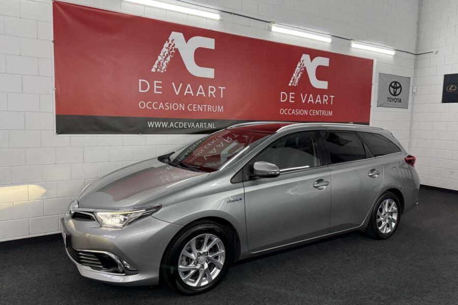 Toyota Auris 1.8 Hybrid Executive - VERKOCHT!