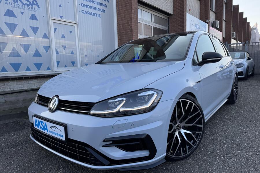 Volkswagen Golf 2.0 TSI 310pk 4Motion R Pano DSG Akra Blindspot LaneAssist ACC Alcantara DigitaleCockpit Keyless Garantie