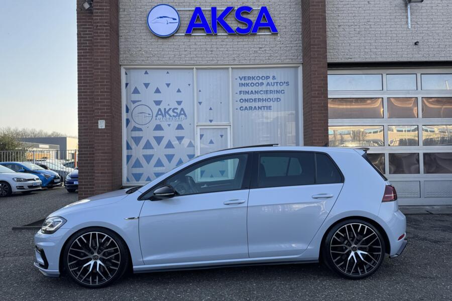 Volkswagen Golf 2.0 TSI 310pk 4Motion R Pano DSG Akra Blindspot LaneAssist ACC Alcantara DigitaleCockpit Keyless Garantie