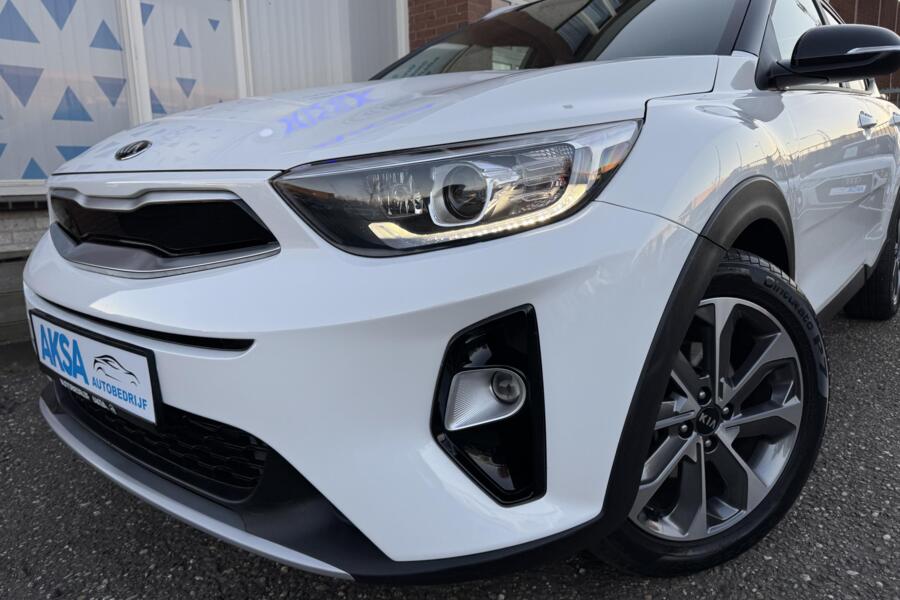 Kia Stonic 1.0 T-GDi 120pk DynamicLine Automaat/Camera/Navi/Garantie/Stuurvw/Stoelvw/CarPlay