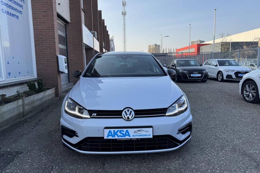 Volkswagen Golf 2.0 TSI 310pk 4Motion R Pano DSG Akra Blindspot LaneAssist ACC Alcantara DigitaleCockpit Keyless Garantie