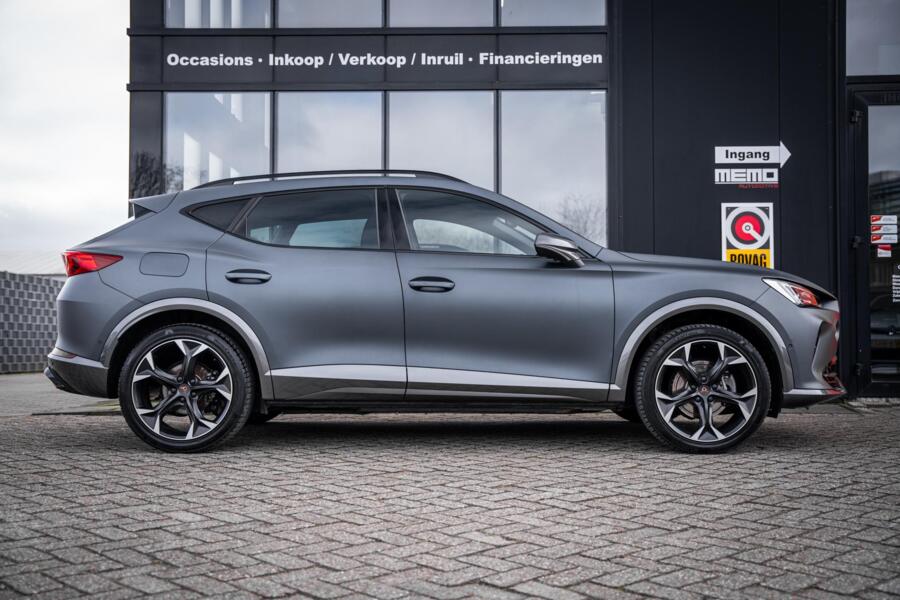 CUPRA Formentor 1.4 e-Hybrid Performance*KEYLESS*CAMERA*MATT