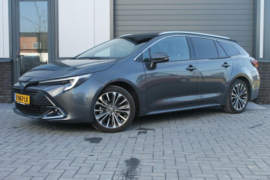 Toyota Corolla Touring Sports 1.8 Hybrid First Edition