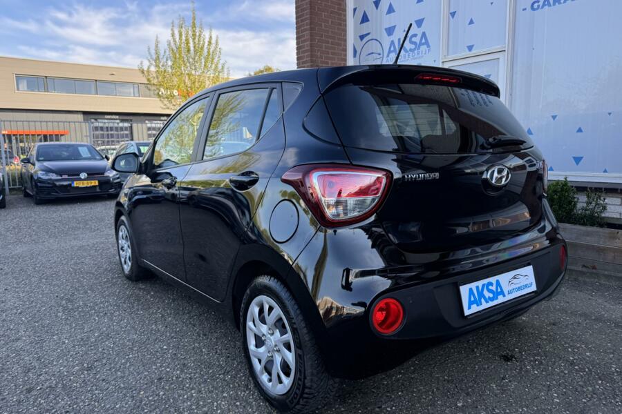 Hyundai i10 1.2i 87pk CarPlay Stoelvw CruiseC Stuurvw Navi