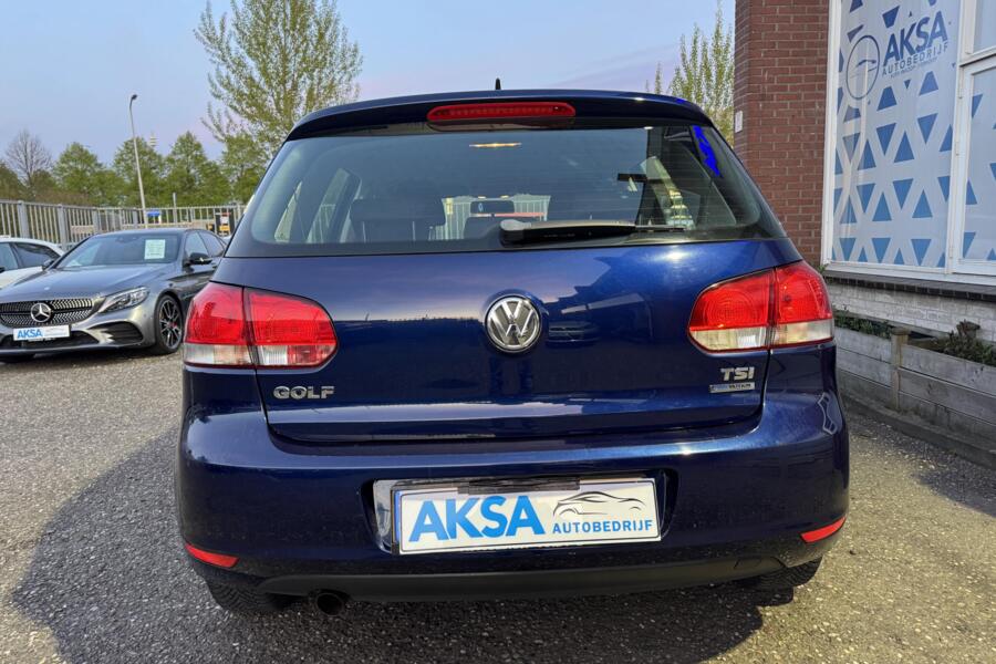 Volkswagen Golf 1.2 TSI Highline BlueMotion 105 pk Alcantara Navi Bluetooth Cruise Garantie