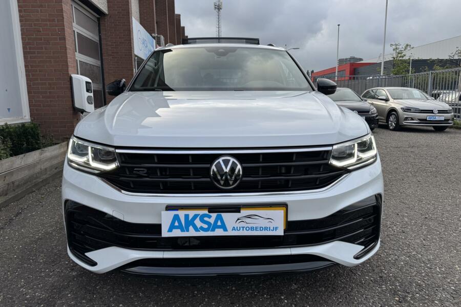 Volkswagen Tiguan 1.5 TSI 150pk R-Line 3 x R-Line Pano DSG Camera Keyless Matrix LED 19inch