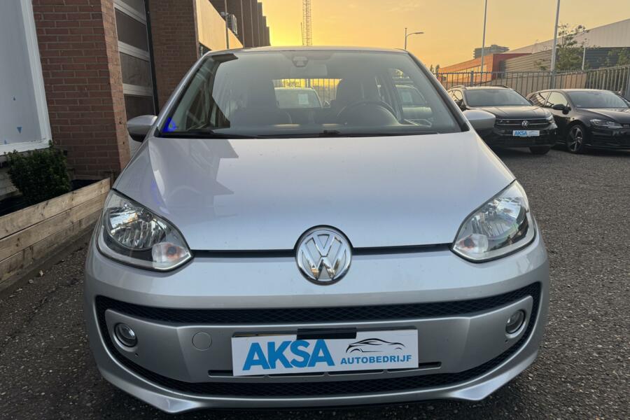 Volkswagen Up! 1.0 high up! BlueMotion Nieuwe Koppeling Cruise Navi Bluetooth Sportvelg