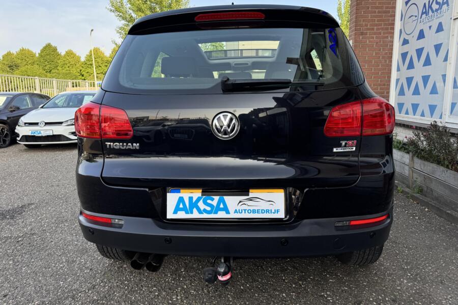 Volkswagen Tiguan 1.4 TSI 150pk ACT DSG Pano Alcantara Trekhaak PDC