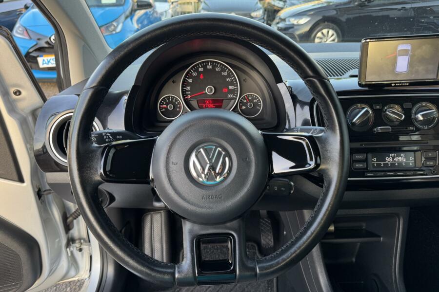 Volkswagen Up! 1.0 high up! BlueMotion Nieuwe Koppeling Cruise Navi Bluetooth Sportvelg