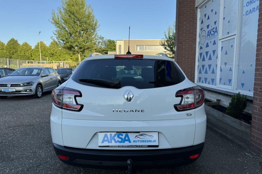 Renault Megane Estate 1.4 TCe Bose Schuifdak Cruise Navi Sportvelg Trekhaak Keyless