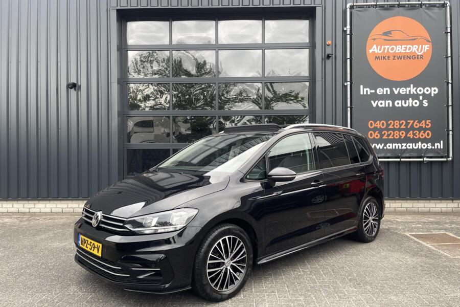 Volkswagen Touran 1.4 TSI AUT. R-Line PANORAMADAK|ADAPTIEF CRUISE CONTROL|SFEERVERLICHTING|STOELVERWARMING|ELEKTRISCHE KOFFERKLEP|SFEERVERLICHTING|1E EIGENAAR