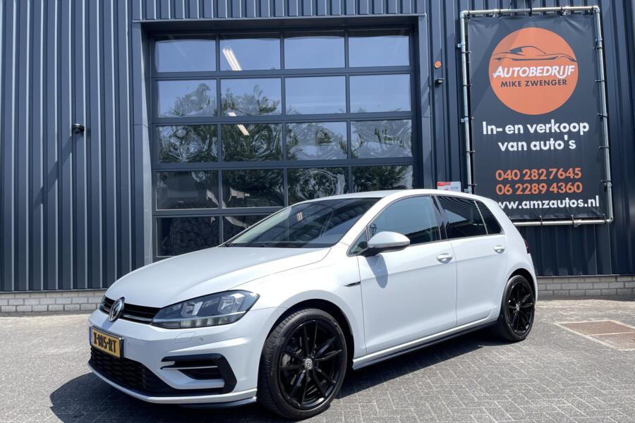 Volkswagen Golf 1.5 TSI Highline R-Line NAVIGATIE|BLUETOOTH|PARKEERSENSOREN|STOELVERWARMING|R-Line Pakket