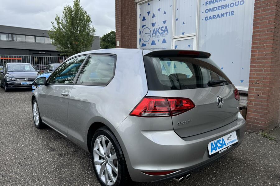 Volkswagen Golf 1.4 TSI 140pk ACT Highline Alcantara 17 inch GratisGarantie