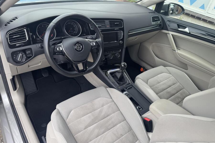 Volkswagen Golf 1.4 TSI 140pk ACT Highline Alcantara 17 inch GratisGarantie