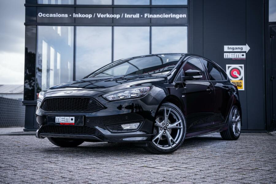 Ford Focus 1.0 ST-Line*NAVI*CARPLAY*CRUISE*CLIMATE*18''LM*