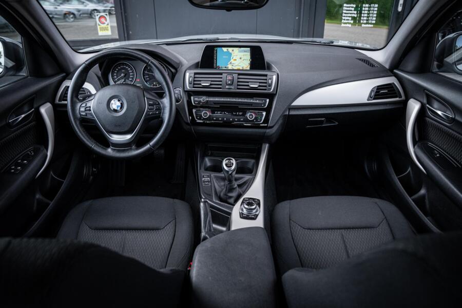 BMW 1-serie 116i Essential*NAVIGATIE*LED*CRUISE*AIRCO*PDC*