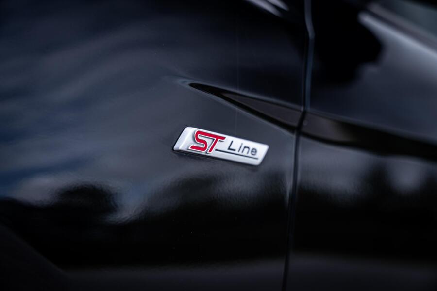 Ford Focus 1.0 ST-Line*NAVI*CARPLAY*CRUISE*CLIMATE*18''LM*