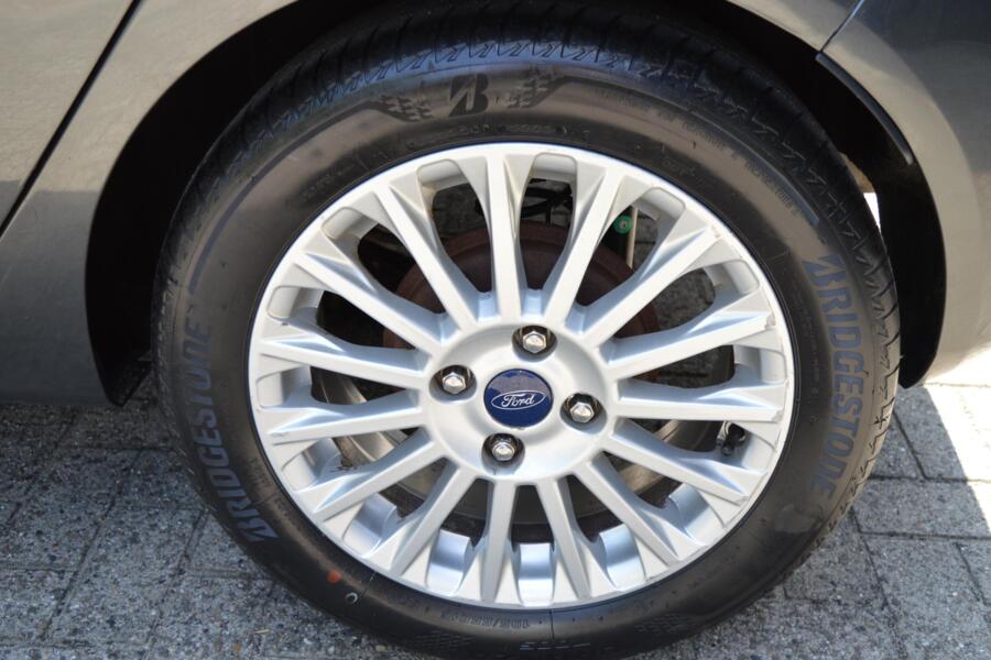 Ford Fiesta 1.0 EcoBoost Titanium|Airco|El Ramen|Nap|Boekjes