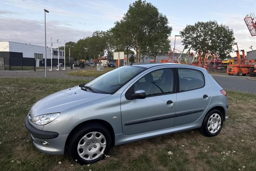 Peugeot 206 1.4 Air-line - VERKOCHT!