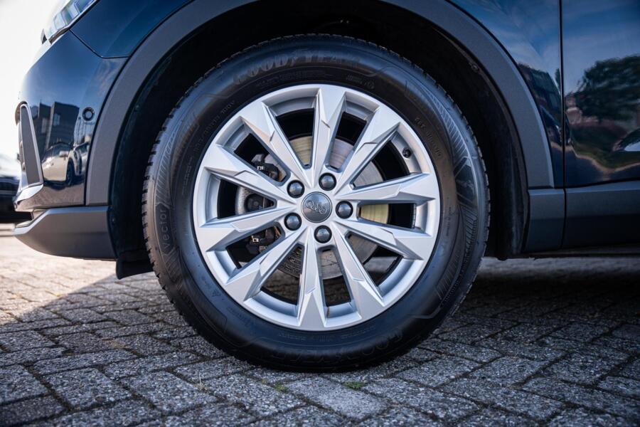 Audi Q3 35 TFSI*VIRTUAL*MATRIX LED*AUTOMAAT*DODE HOEK*PDC*