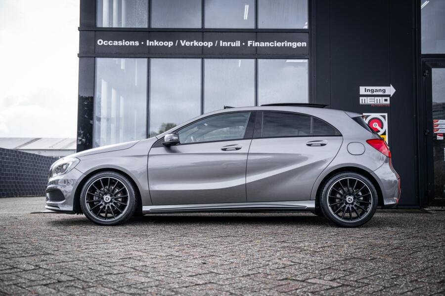 Mercedes A-klasse 180 AMG Pakket*PANORAMA*AUTOMAAT*CARPLAY*
