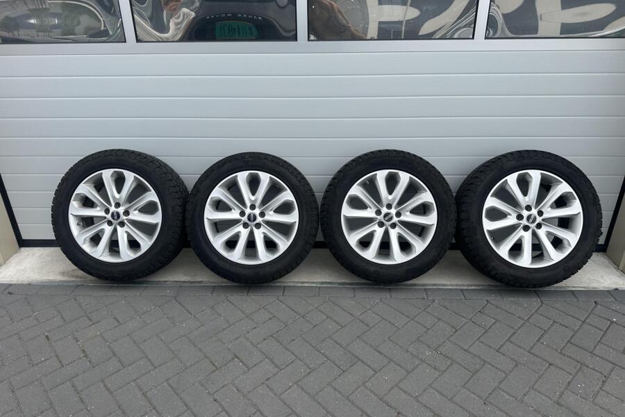 lichtmetaal Range Rover Sport GeneralGrabber AT3 allterrain