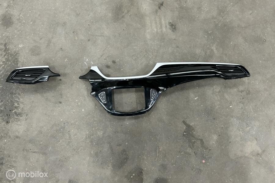 Dashboard Sierlijst Opel Corsa E ('15-'19)