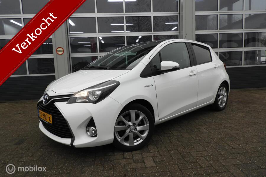 Toyota Yaris 1.5 Hybrid  , panoramadak