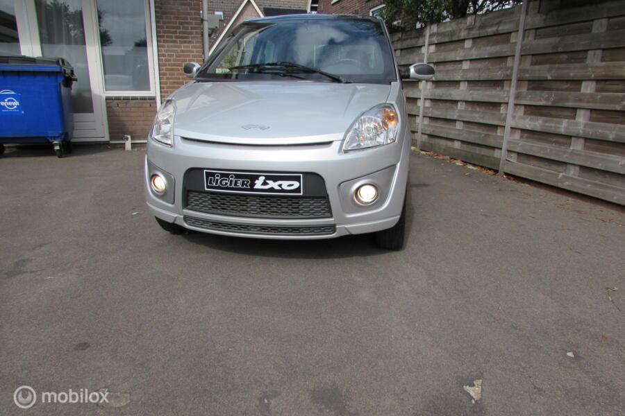 Ligier Brommobiel iXO 440
