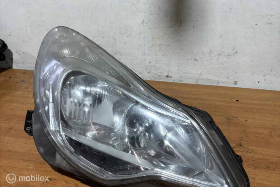 Koplamp rechts origineel rechts Opel Corsa D ('06-'15)