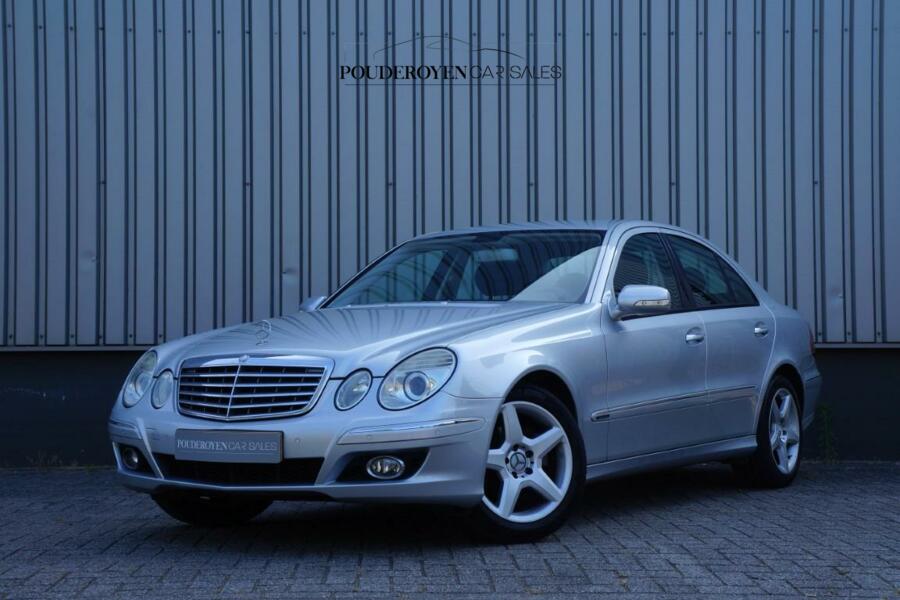 Mercedes E-klasse 200 K. Elegance W211 / 100% Onderhoud / Youngtimer / Airco / PDC / Trekhaak