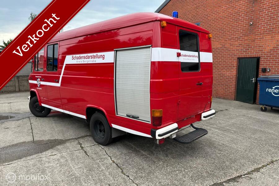 Mercedes 409 benzine Lang Hoog brandweer camper 1978
