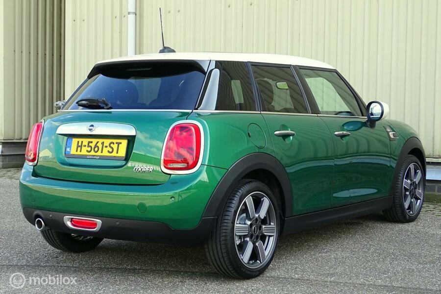 Mini Cooper 1.5 Chili 60 Years Edition