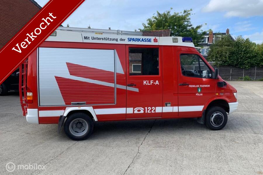 Mercedes Sprinter 4x4  32088 km   412Diesel Perfecte staat