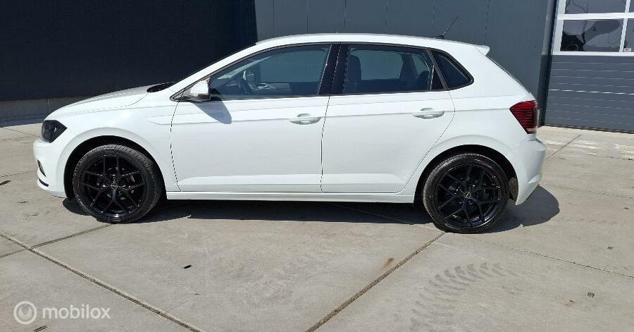 Volkswagen Polo 1.0 TSI Comfortline Business