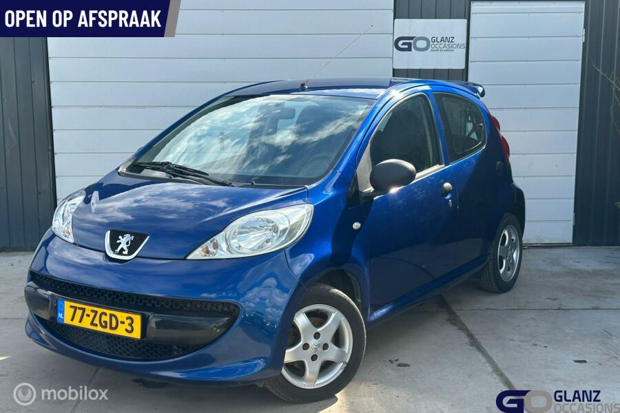 Peugeot 107 1.0-12V XR