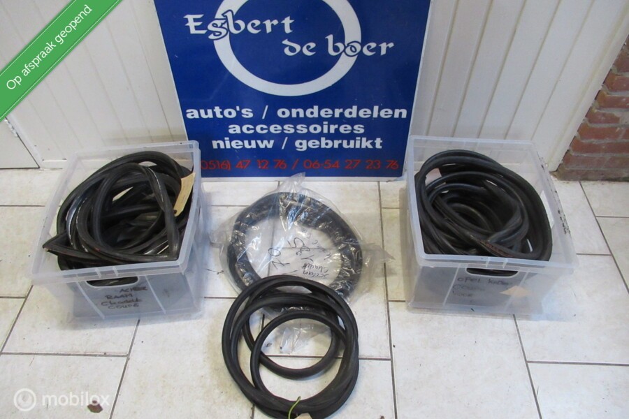 voor- + achterraamrubber  Kadett C Coupe Sedan Station Aero