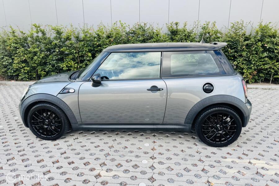 Mini Mini 1.6 Cooper S Airco 17 inch Leer