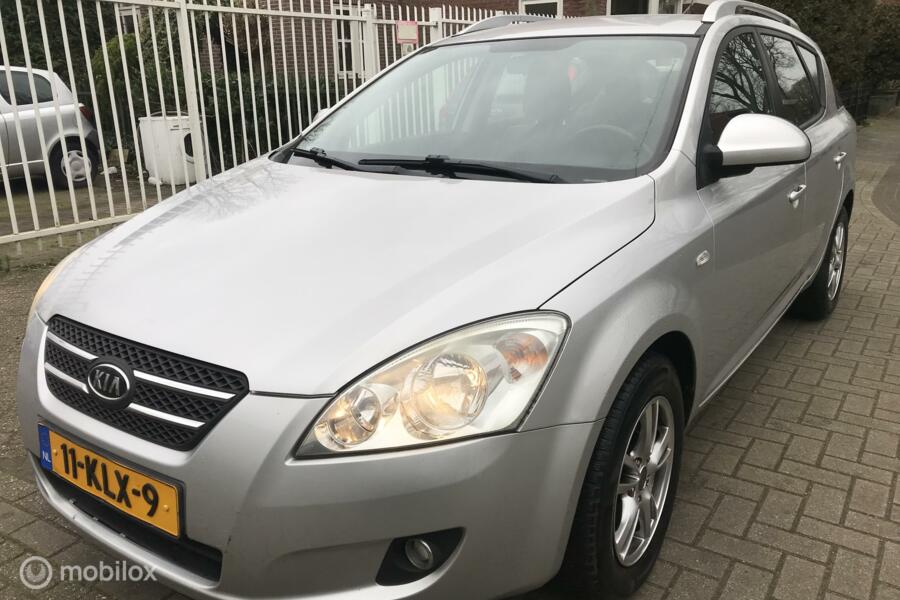 Kia cee'd Sporty Wagon 1.6 CVVT X-ecutive