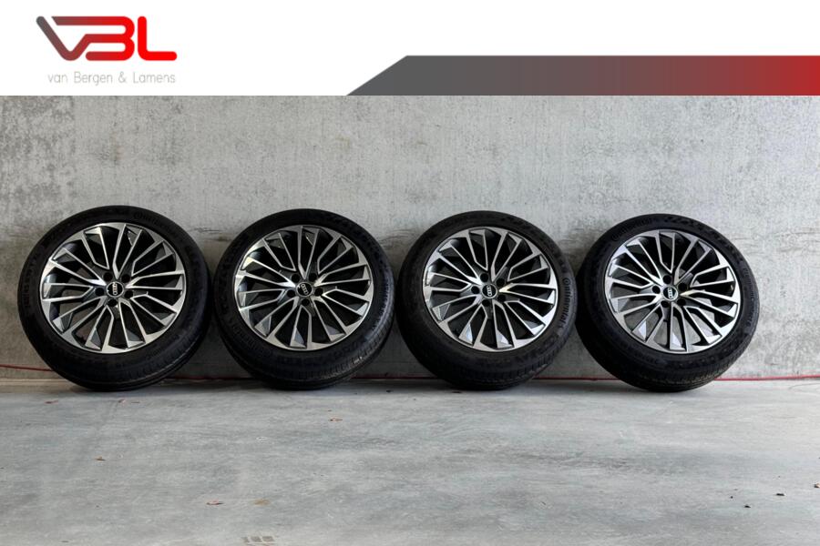 Originele Audi A6 S-line zomerbandenset 245/45R19 incl TPMS