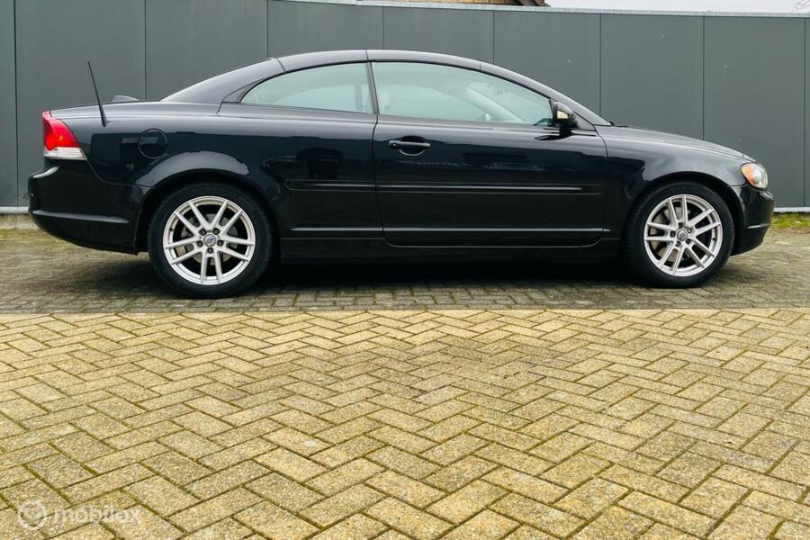 Volvo C70 Convertible 2.4i Momentum/Automaat/Cabrio/Leer