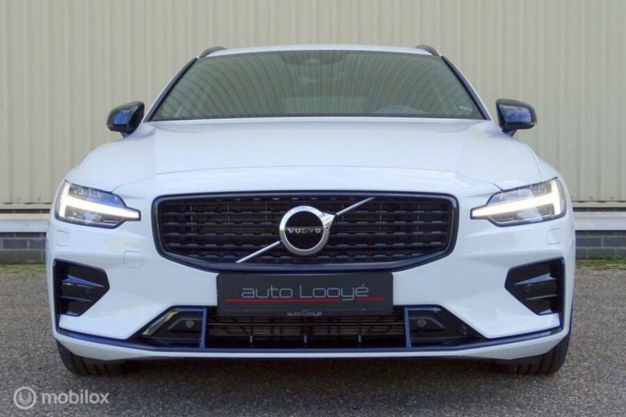 VOLVO V60 B4 R-Design