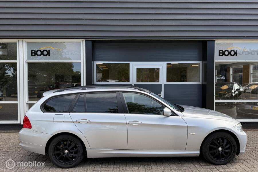 BMW 3-serie Touring 318i