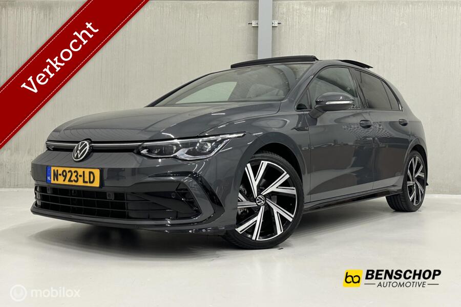 Volkswagen Golf 1.5 eTSI R-Line Panodak Navi Carplay ACC Matrix Camera