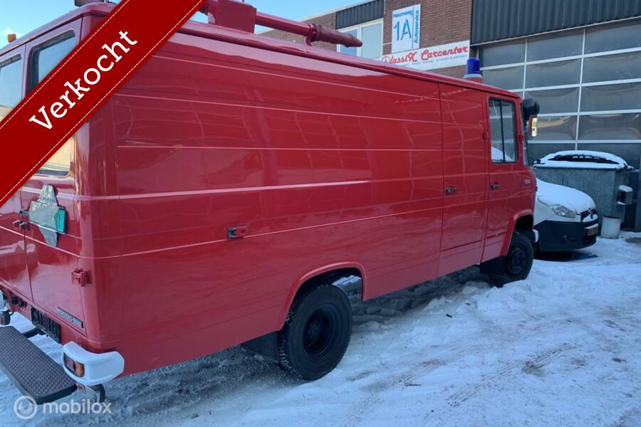 Verkocht Mercedes 409 Lang Hoog Gesloten Benzine camper