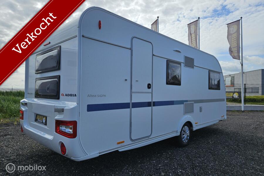 ADRIA ALTEA 542 PK 2021|6 PERSOONS|VOORTENT|STAPELBED|BOILER