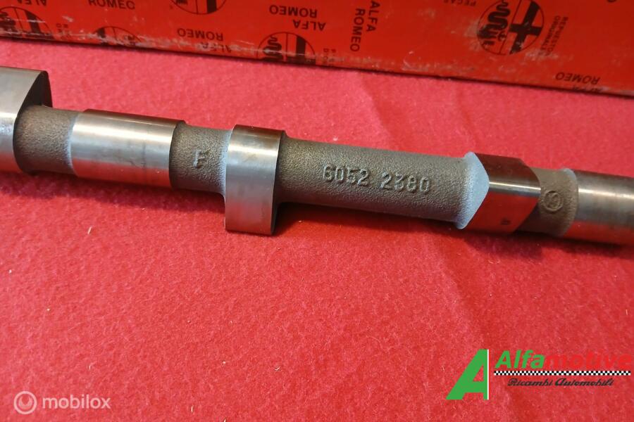 Nokkenas origineel Alfa Romeo 75 ('85-'93) 60522380
