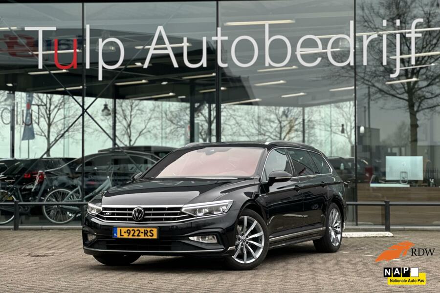 Volkswagen Passat Variant 1.5 TSI R-Line Automaat Trekhaak NAP